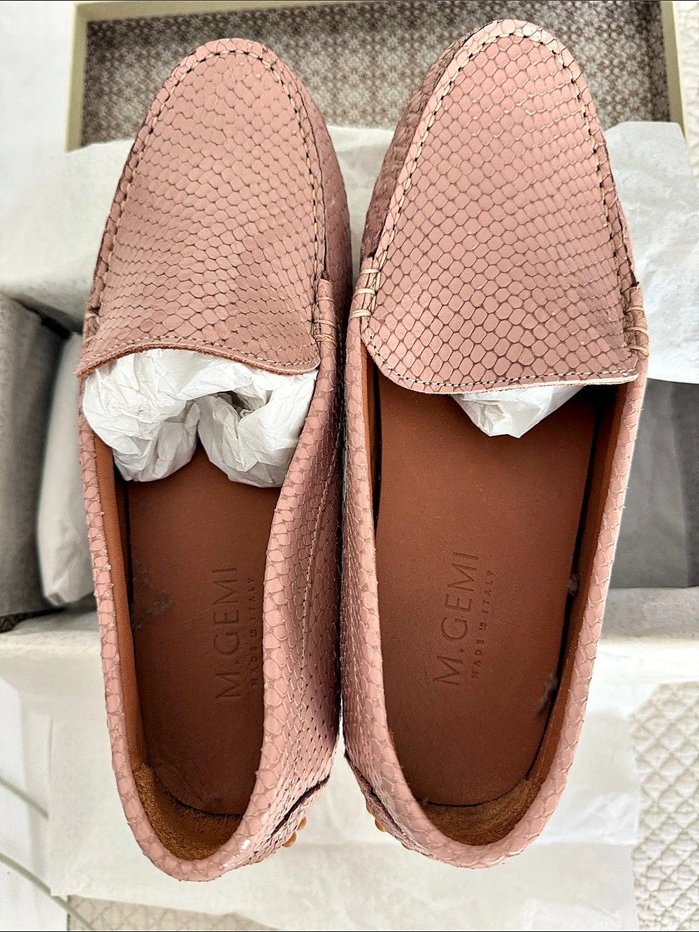M.GEMI The Felize Leather Slip-On Moccasins in Pink US 7 NWT